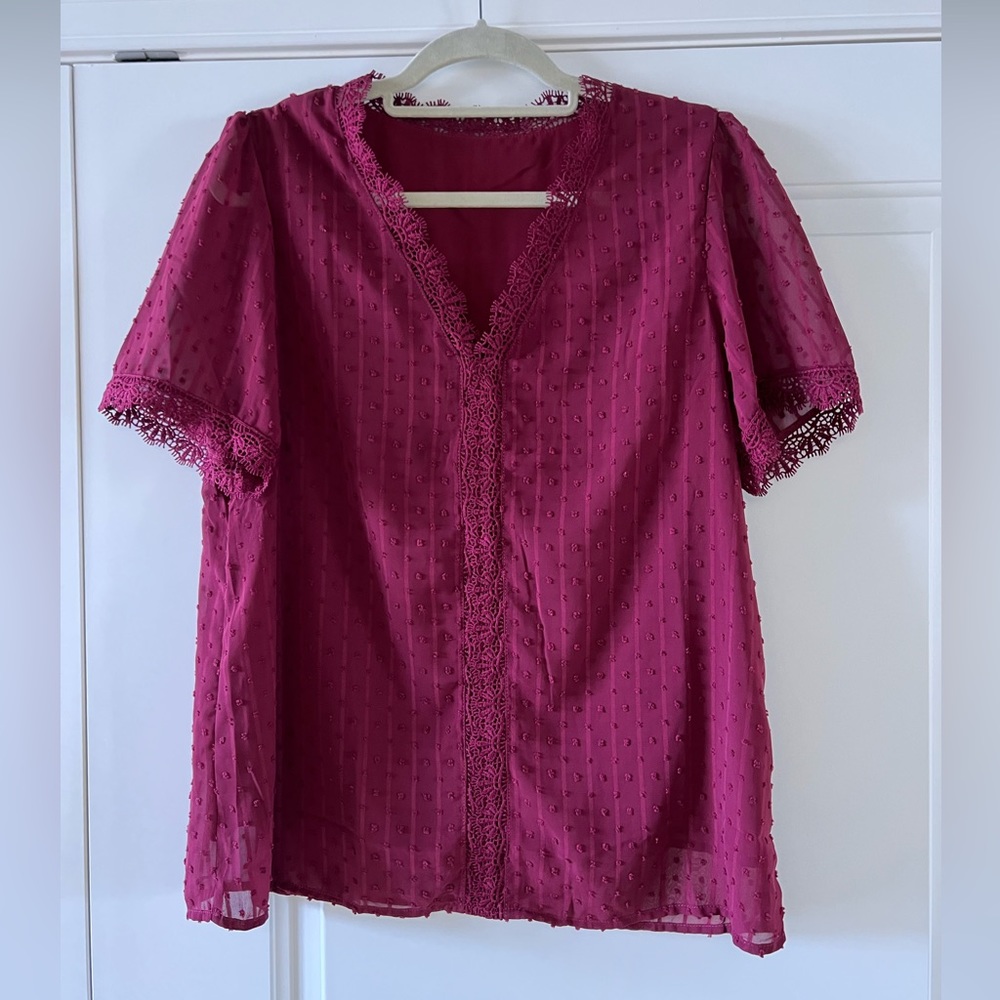 ⚡️Like-New” Beautiful Burgundy Blouse - Picture 5 of 9